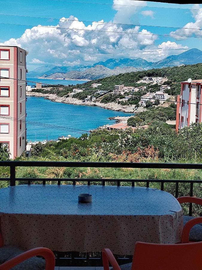 Apartmani Ljubica Utjeha Zewnętrze zdjęcie