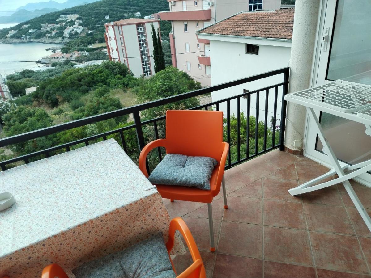 Apartmani Ljubica Utjeha Zewnętrze zdjęcie