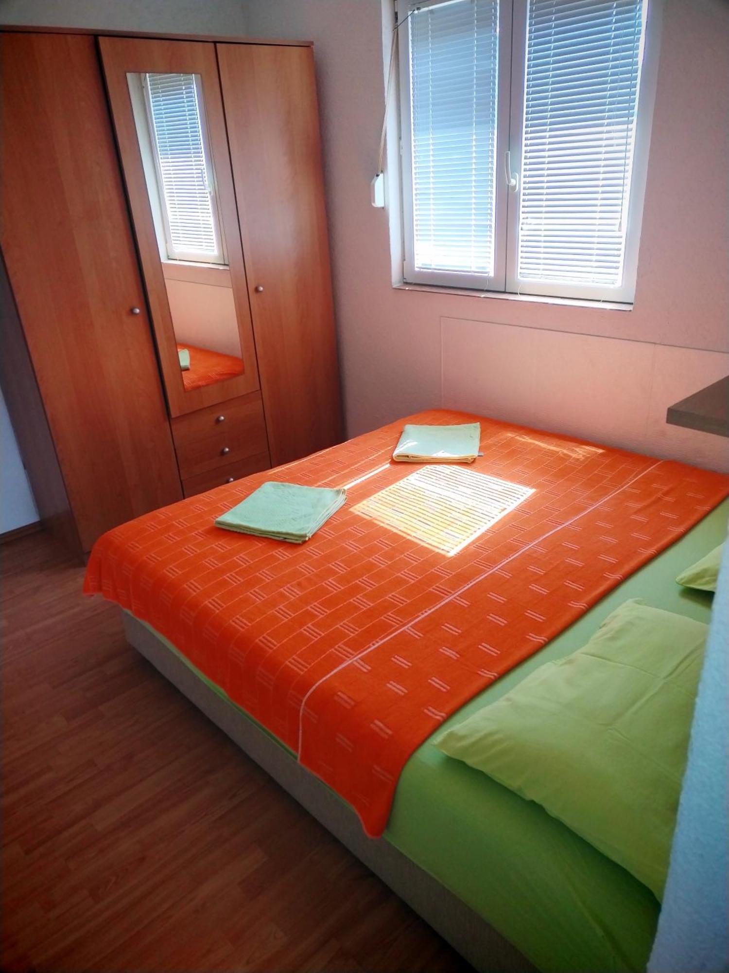 Apartmani Ljubica Utjeha Zewnętrze zdjęcie